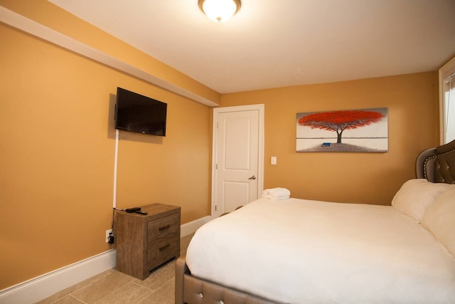 ボストン近くのラックス コンドミニアム - キングサイズベッド 3 台、バスルーム 2 室、パーキング