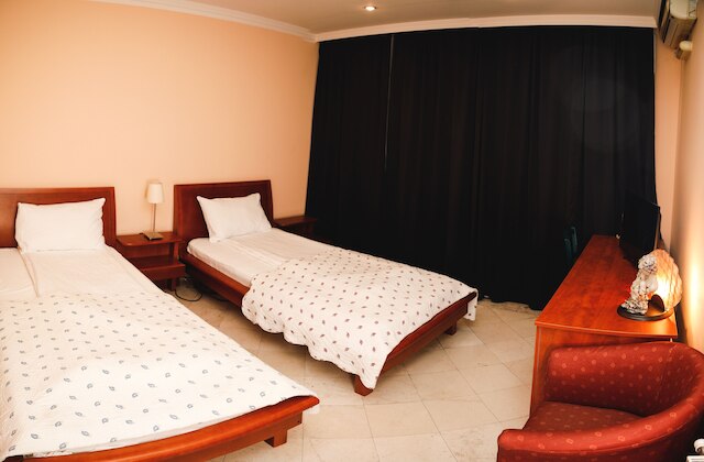 ホテル・ボヤトゥールズ