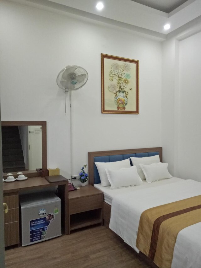 ドゥック ロン ホテル