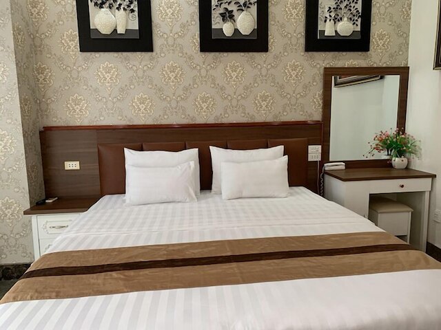 ニャット リー ホテル