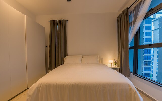 アトランティス エグゼクティブ マラッカ、アイ ハウジング