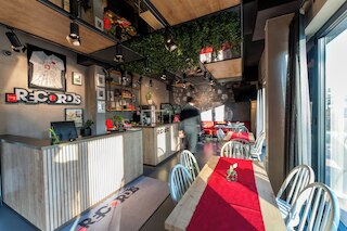 ハウス オブ レコーズ