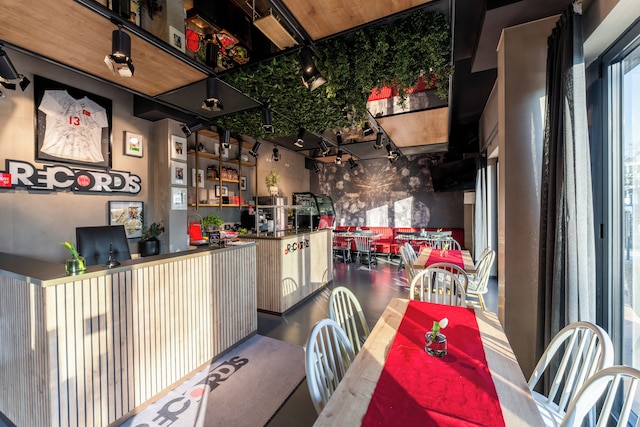 ハウス オブ レコーズ