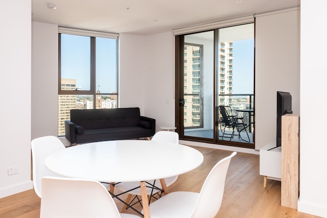 新しいベッドルーム 2 室、ダーリン ハーバー アパートメント