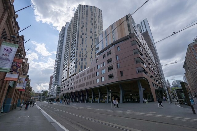 ダーリング ハーバーにあるモダンなアパートメント