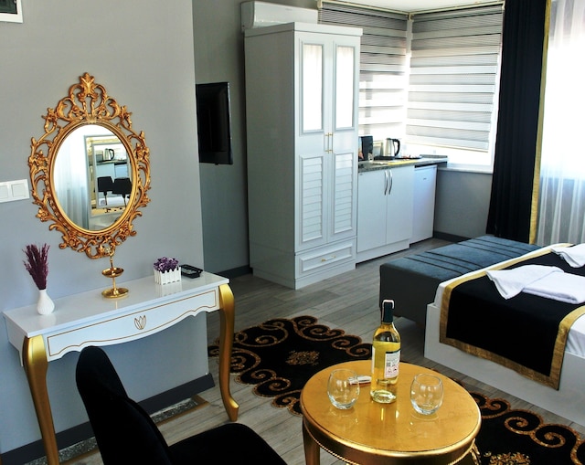 エミルハン ゲスト ハウス & スイーツ