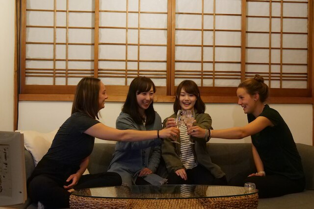 猪苗代のゲストハウス 道の旅籠 「椿」