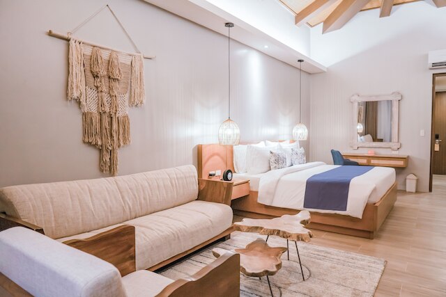 チャーリーズ エル ニド