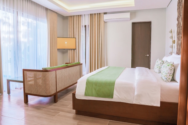 チャーリーズ エル ニド