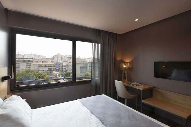 シティ ライツ アテネ