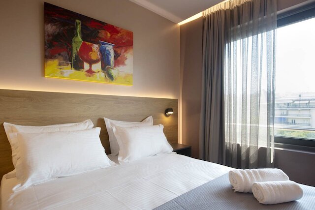 シティ ライツ アテネ