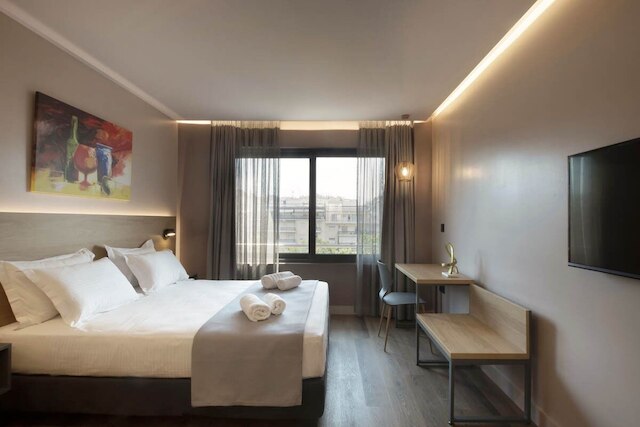 シティ ライツ アテネ