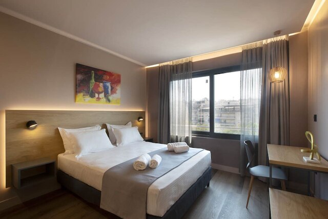 シティ ライツ アテネ