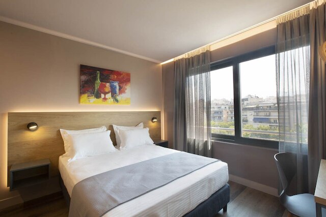 シティ ライツ アテネ