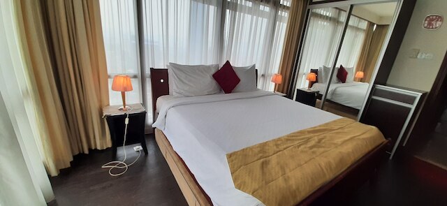 リアーナ サービス スイート アット タイムズ スクエア