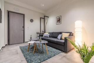 プレンティ アパートメンツ アポロ