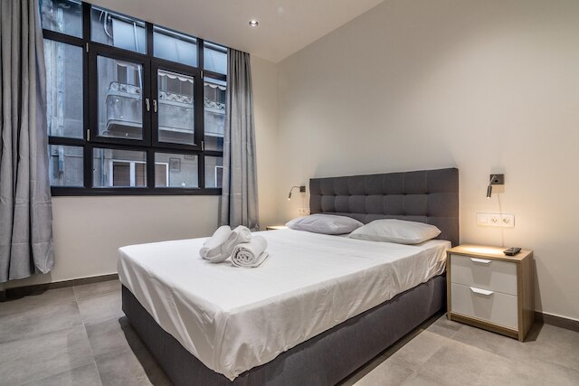 プレンティ アパートメンツ ヘラ