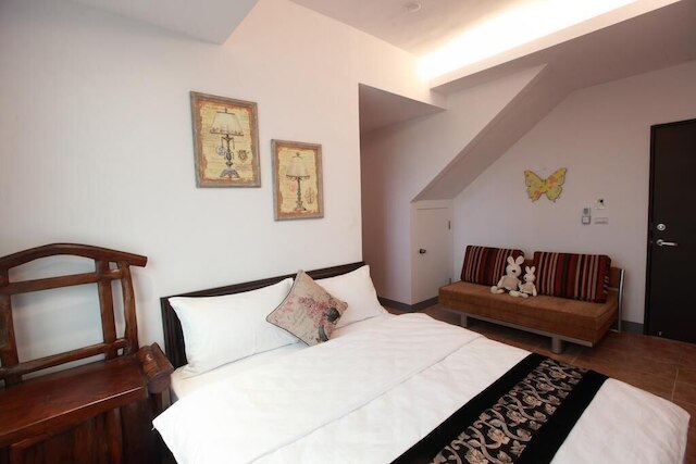 ホームタウン B&B (家郷民宿)