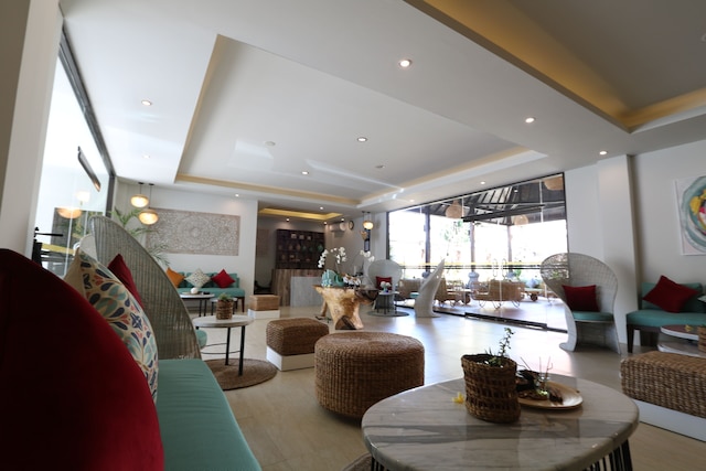 ロイヤル オーキッド ロッジ