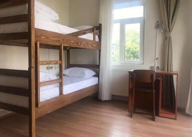 カルケドン ホステル