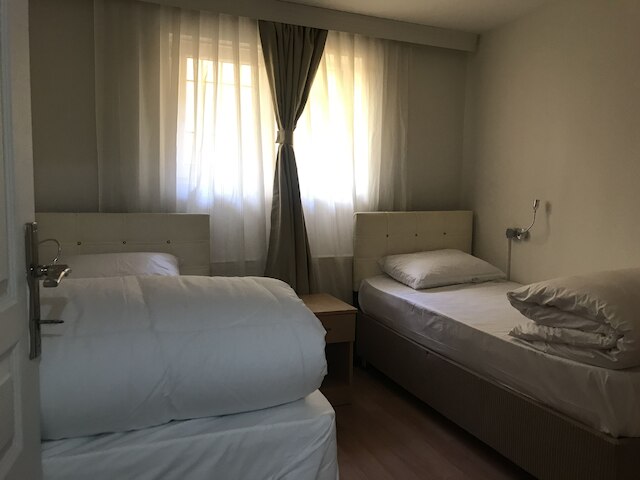 カルケドン ホステル