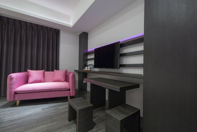 セブン フークン ホテル (福岡七號溫泉飯店)