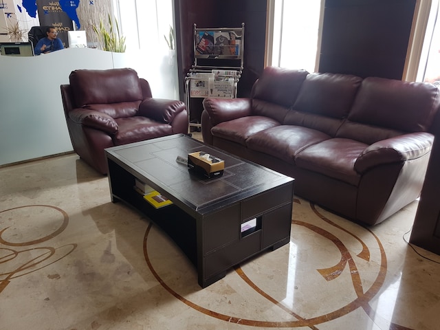 プラチナム ホテル アパートメント