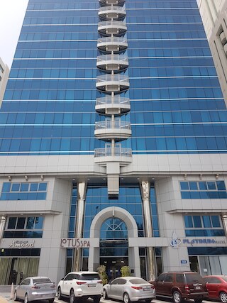 プラチナム ホテル アパートメント