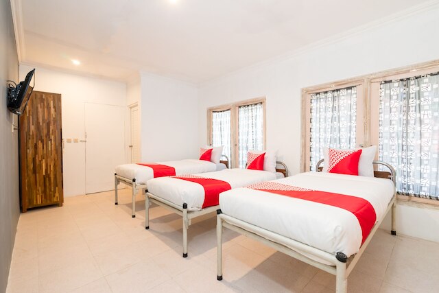 OYO 1592 ガディング 4u ホームステイ