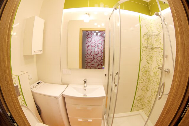 バイオレット トリトン アパートメント