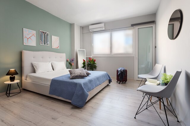 プレミアム ホームズ、アテネ ステイ