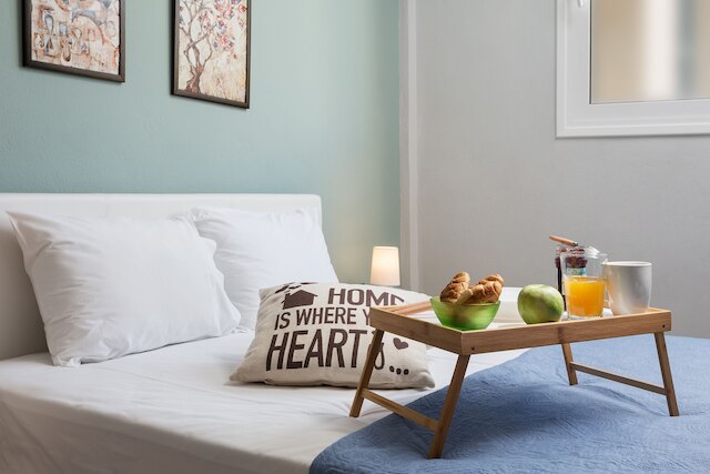 プレミアム ホームズ、アテネ ステイ