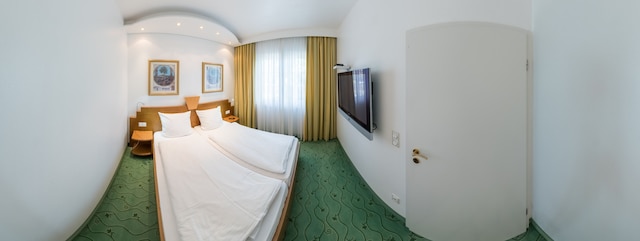 ホテル ヴィラ イム パーク