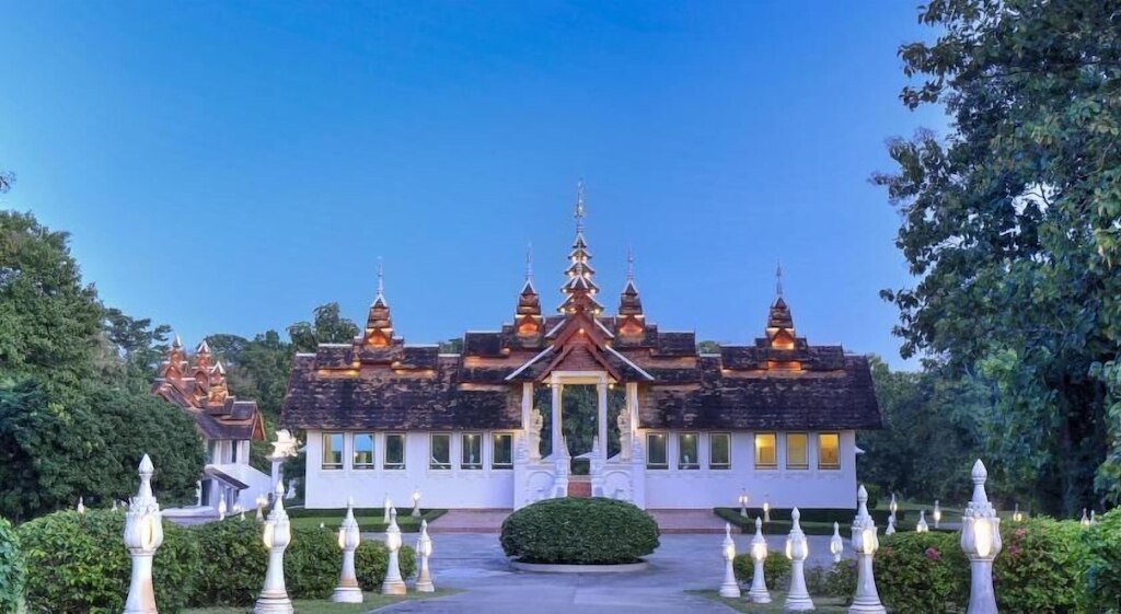 8.モンパナノン リゾート & スパ