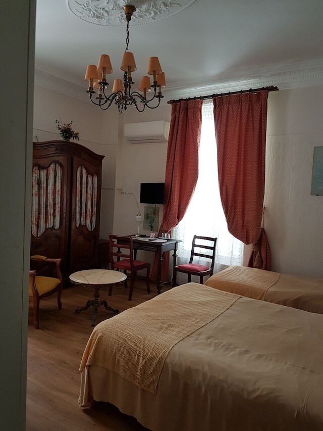 ホテル クロンスタ