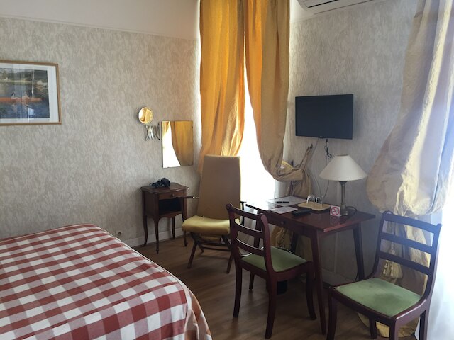 ホテル クロンスタ