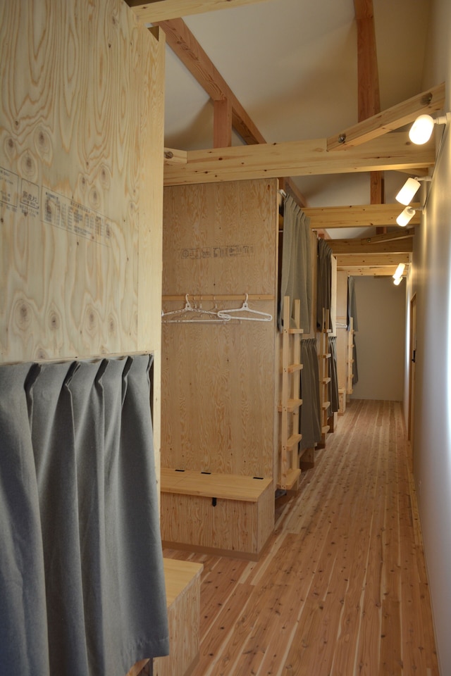 BED N CHILL七宝屋