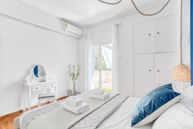 ヘッド フォー アクロポリス ア ロマンティック ハイダウェイ