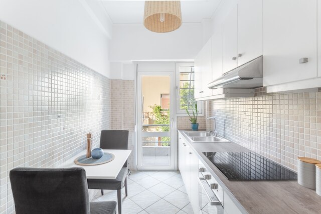 サン スプラッシュド サンクタム バルコニーズ アクロポリス