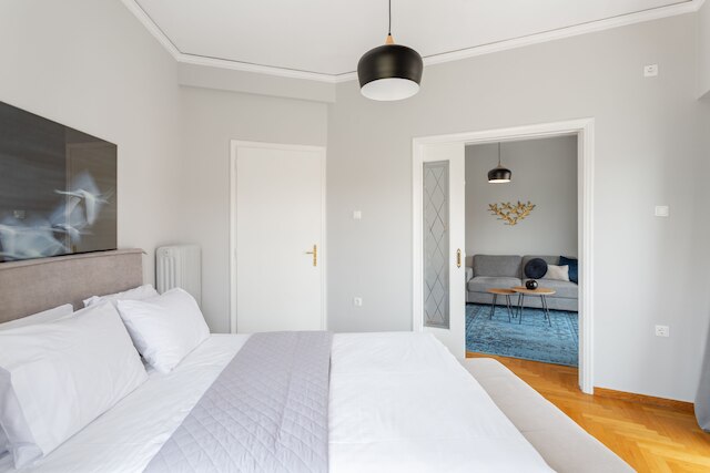 サン スプラッシュド サンクタム バルコニーズ アクロポリス