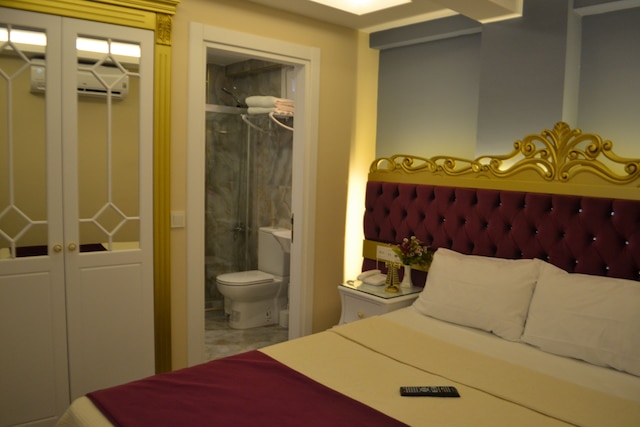 コンスタンチノポリス ホテル