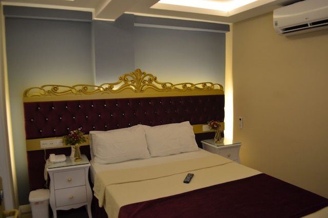 コンスタンチノポリス ホテル