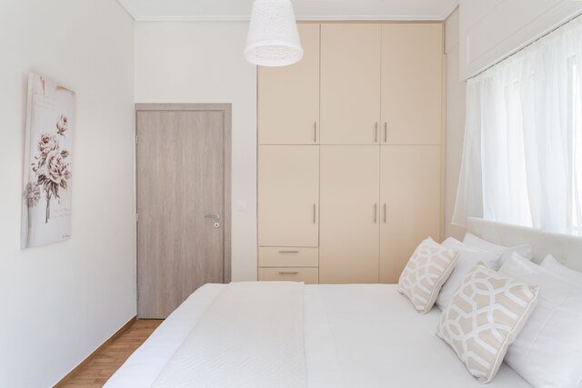 エクスプロア ヒストリー フロム シック セントラル アパートメント