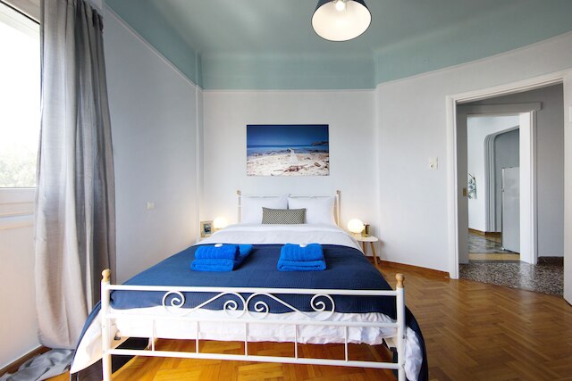 ユアホーム アンダー アクロポリス ルーフデッキ ウィズ ビュー