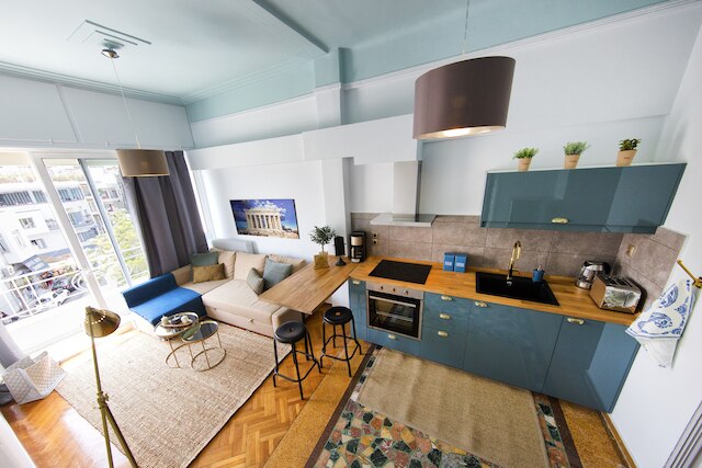 ユアホーム アンダー アクロポリス ルーフデッキ ウィズ ビュー