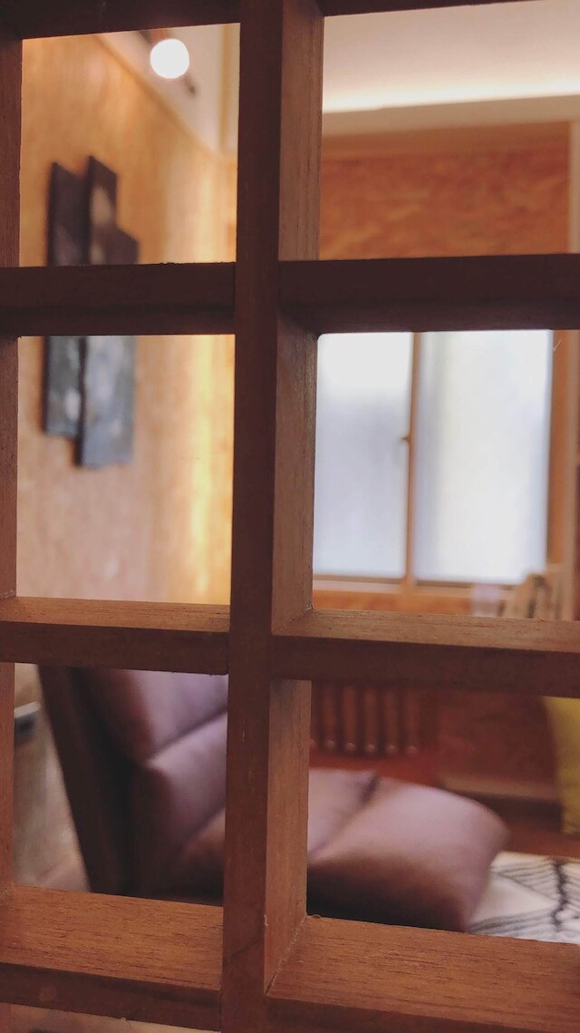 シャドウ ハウス