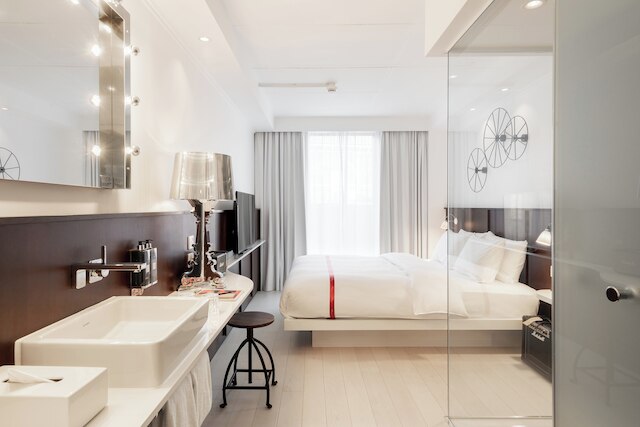 ルビー ルーシー ホテル ロンドン