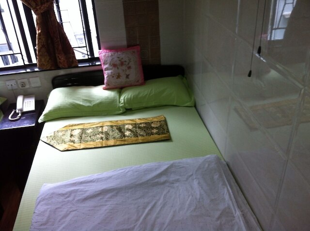 ダッチ ホステル