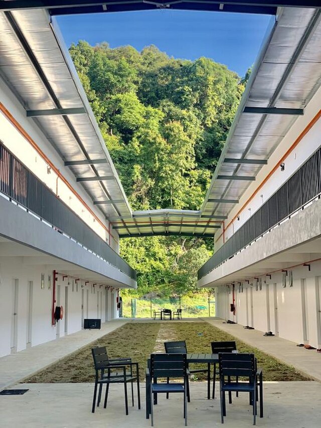 ザ サッシー ハウス