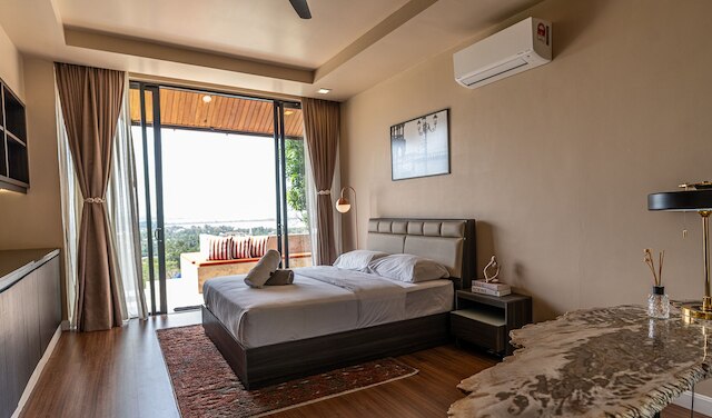 ホワイトモンキーヴィラ - プライベートプール＆ジャクージ